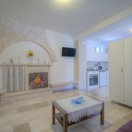 Trulli La Piazzetta By Rentbeat Διαμέρισμα Cocolicchio Εξωτερικό φωτογραφία